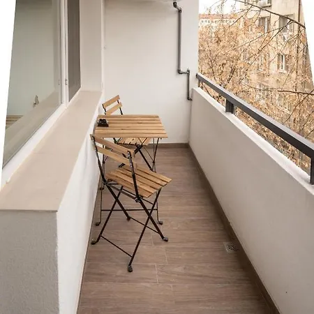 Apartment Modern And Cozy 1bdr In The Center